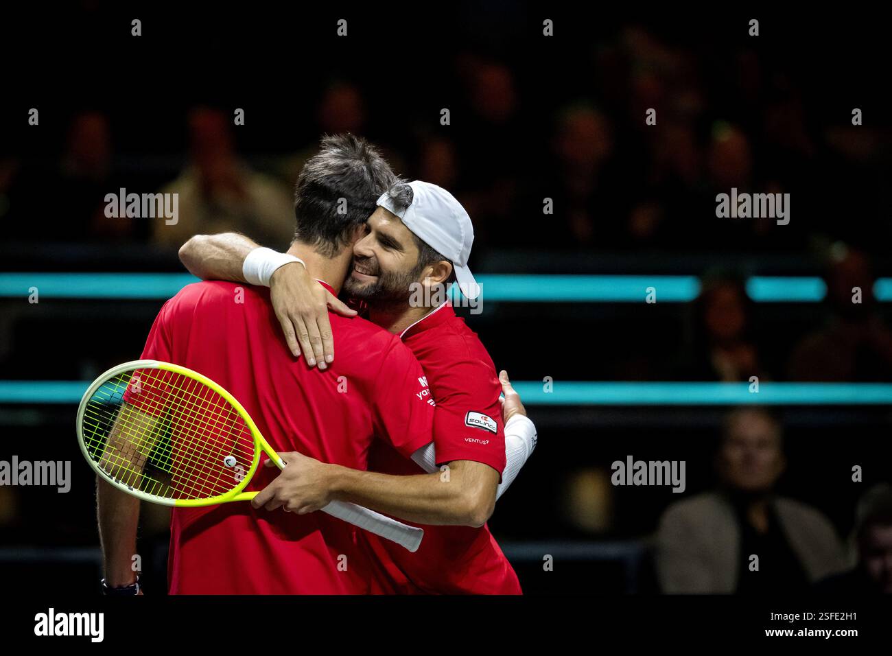 ROTTERDAM - Simone Bolelli (ITA) and Andrea Vavassori (ITA) win the doubles of the ABN AMRO Open tennis tournament in Ahoy. ANP SANDER KING Stock Photo