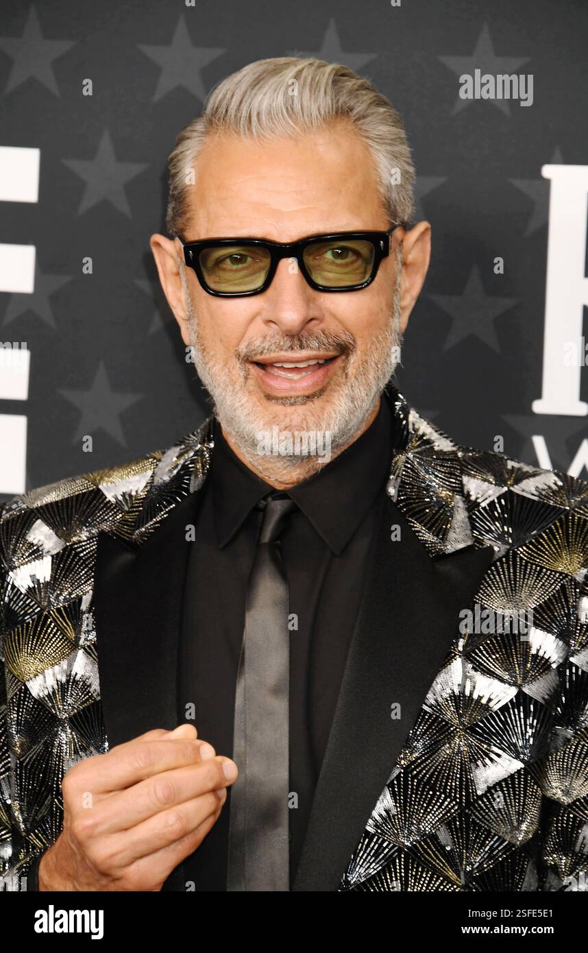 Santa Monica California USA 07th Feb 2025 Jeff Goldblum Attends Santa Monica California Usa 07th Feb 2025 Jeff Goldblum Attends The 30th Annual Critics Choice Awards At Barker Hangar On February 07 2025 In Santa Monica California Credit Jeffrey Mayermedia Punchalamy Live News 2SFE5E1