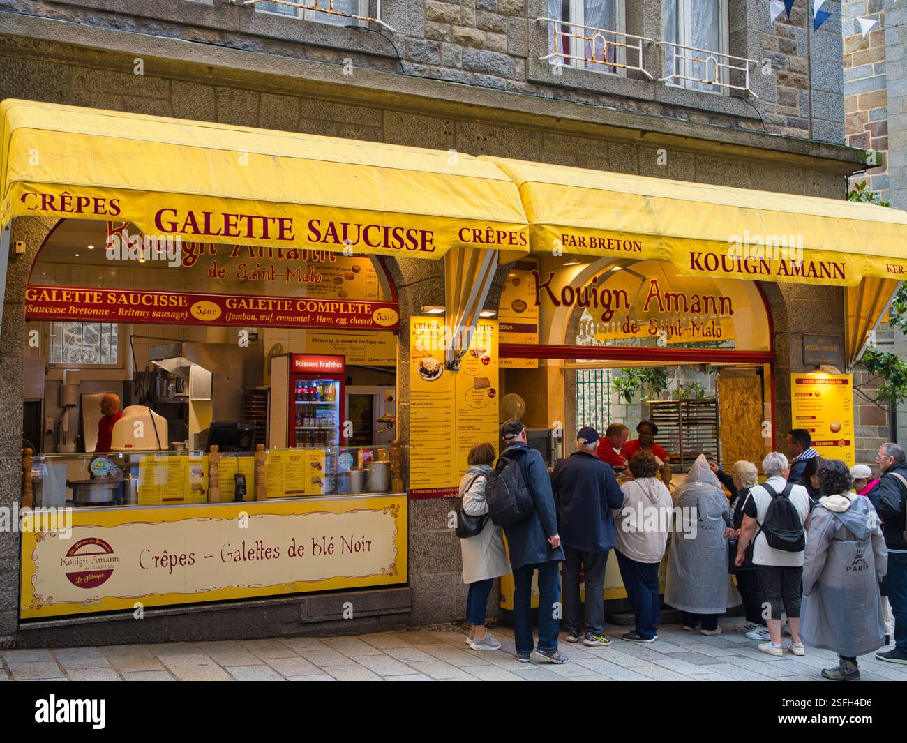 Queue sign cafe hi-res stock photography and images - Alamy
