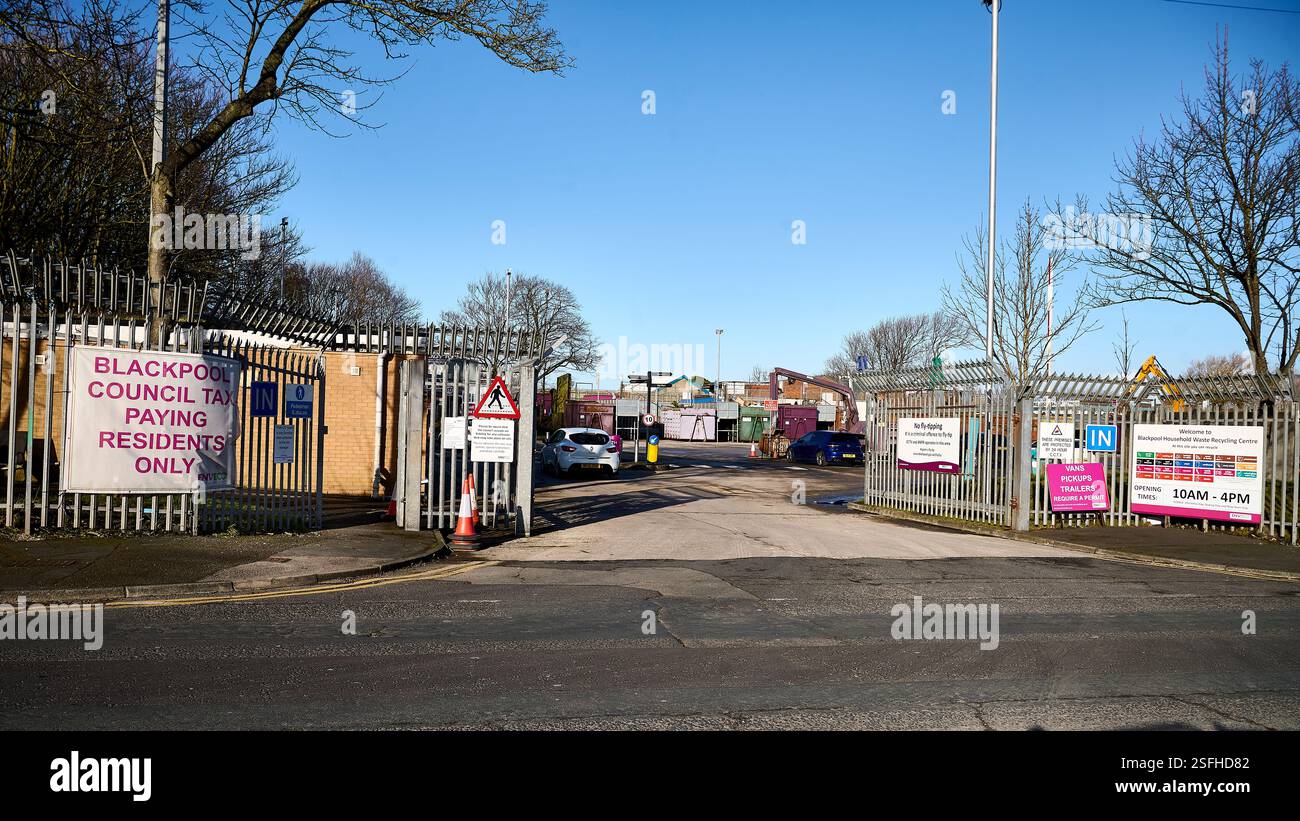 Blackpool residents hi-res stock photography and images - Alamy
