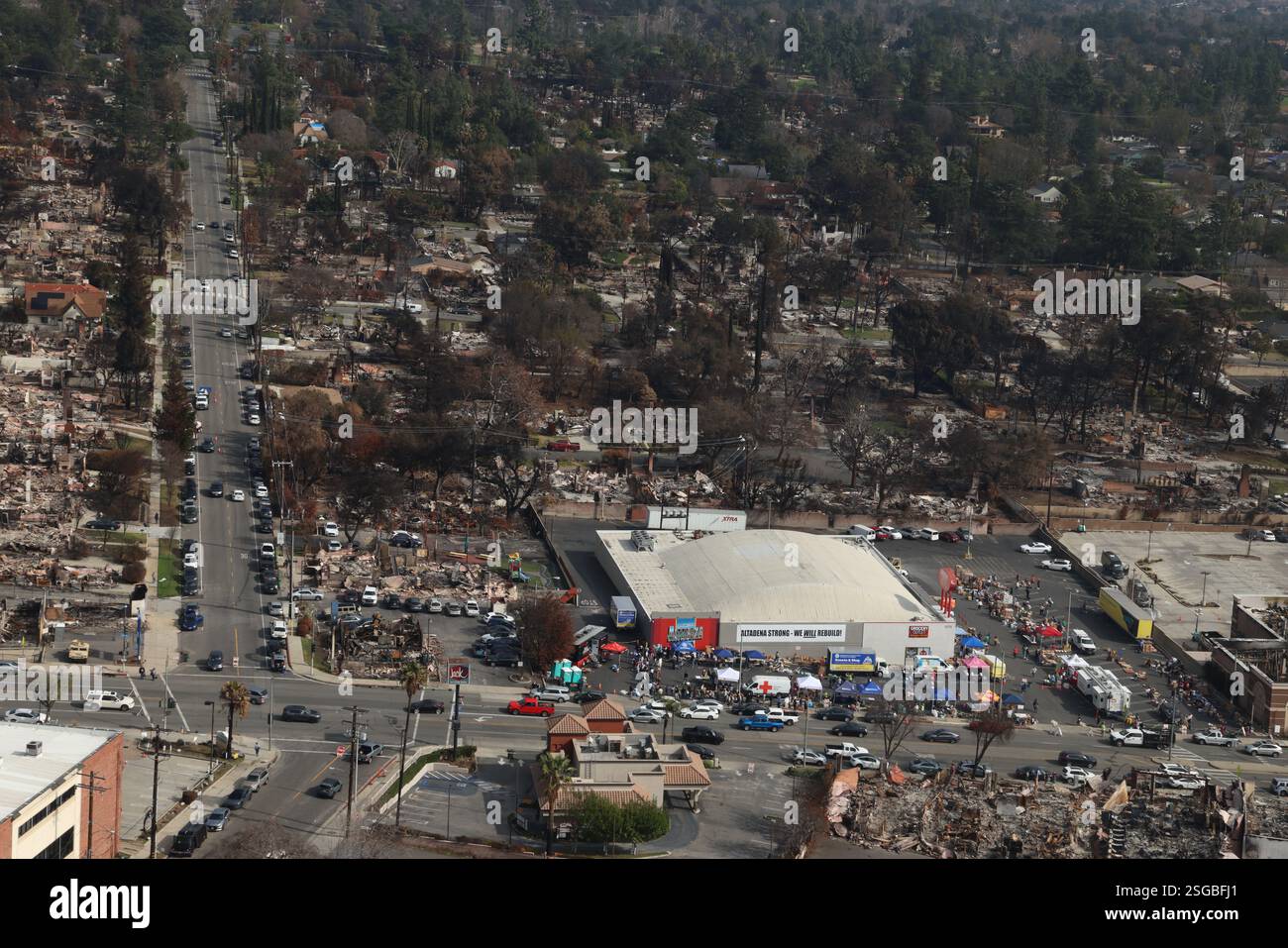 Altadena CA: Views of the Eaton Fire damage and recovery efforts on ...