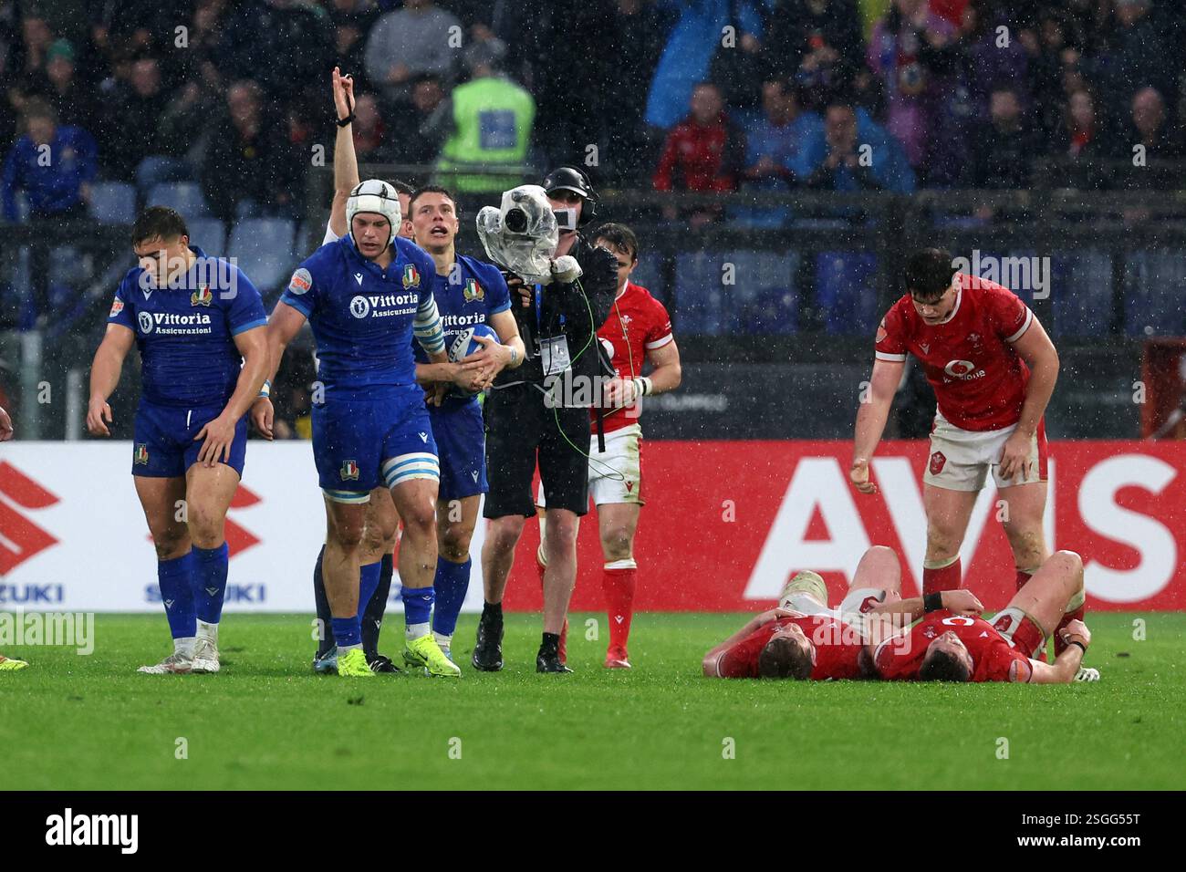 Italy celebrates victory at the end of the Guinness Six Nations 2025 ...