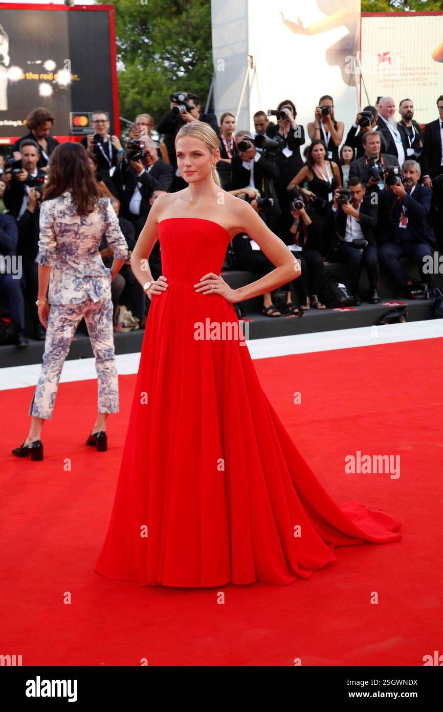 gabriella wilde endless love red dress Endless Love