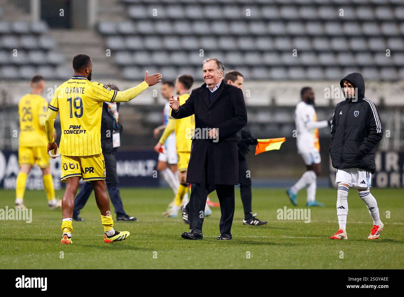 Pierre FERRACCI (President Paris Fc PFC) - 21 Maxime LOPEZ (pfc) during ...