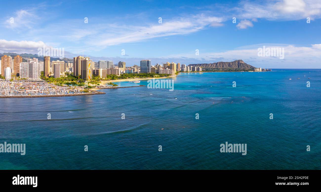 Aerial View of Honolulu with Diamond Head Crater in Background Stock ...