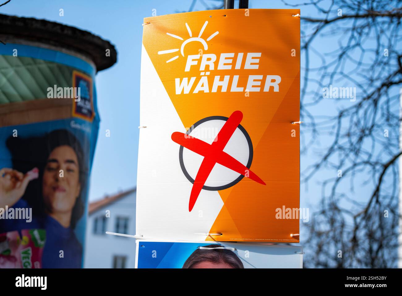 Gersthofen, Bavaria, Germany - February 10, 2025: A carpooling bank in  Gersthofen district of Augsburg offers an alternative mobility solution for  carpooling. Passengers can signal that they are looking for a ride, image size:1300x956