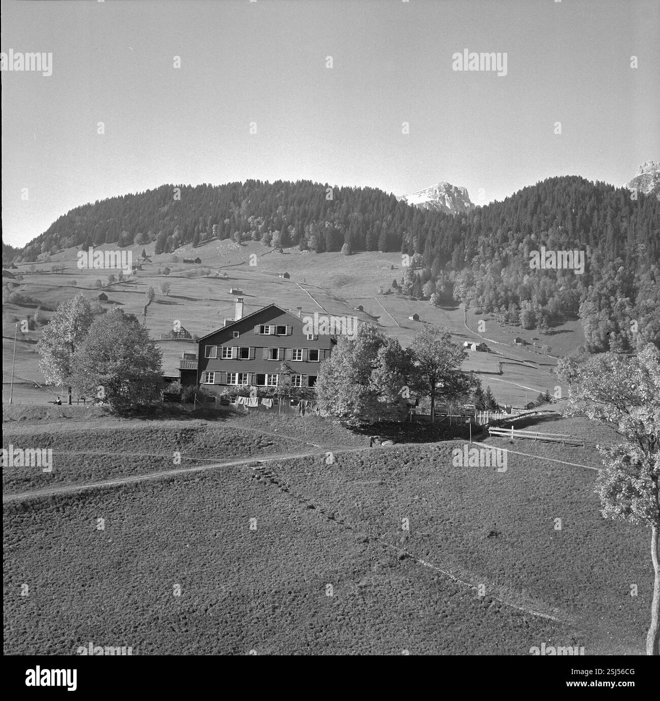 Toggenburger Haus, Heim für Tibeter Kinder, Unterwasser 1961#Toggenburg ...