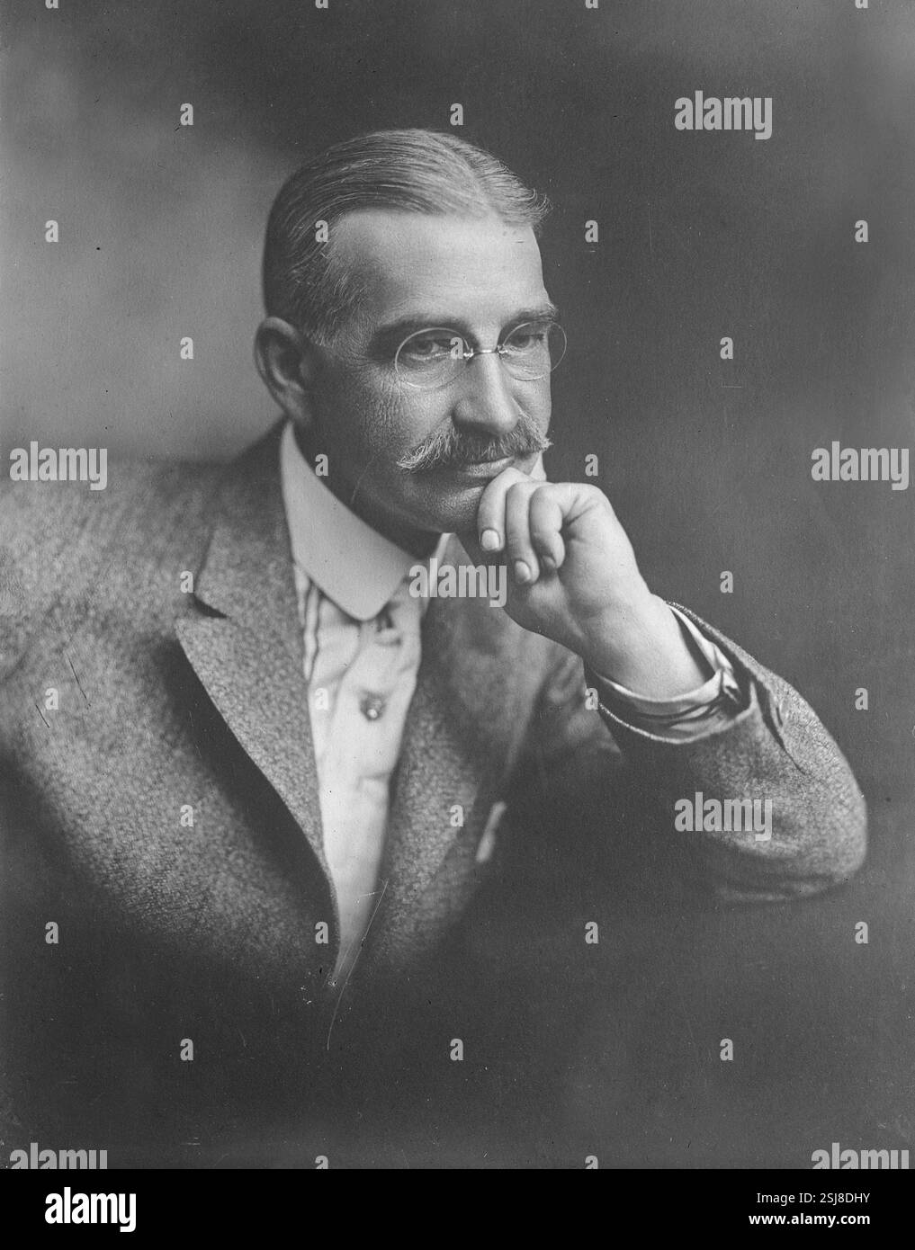 Autor L. Frank Baum. Archive Photograph Portrait, 1911 Stock Photo