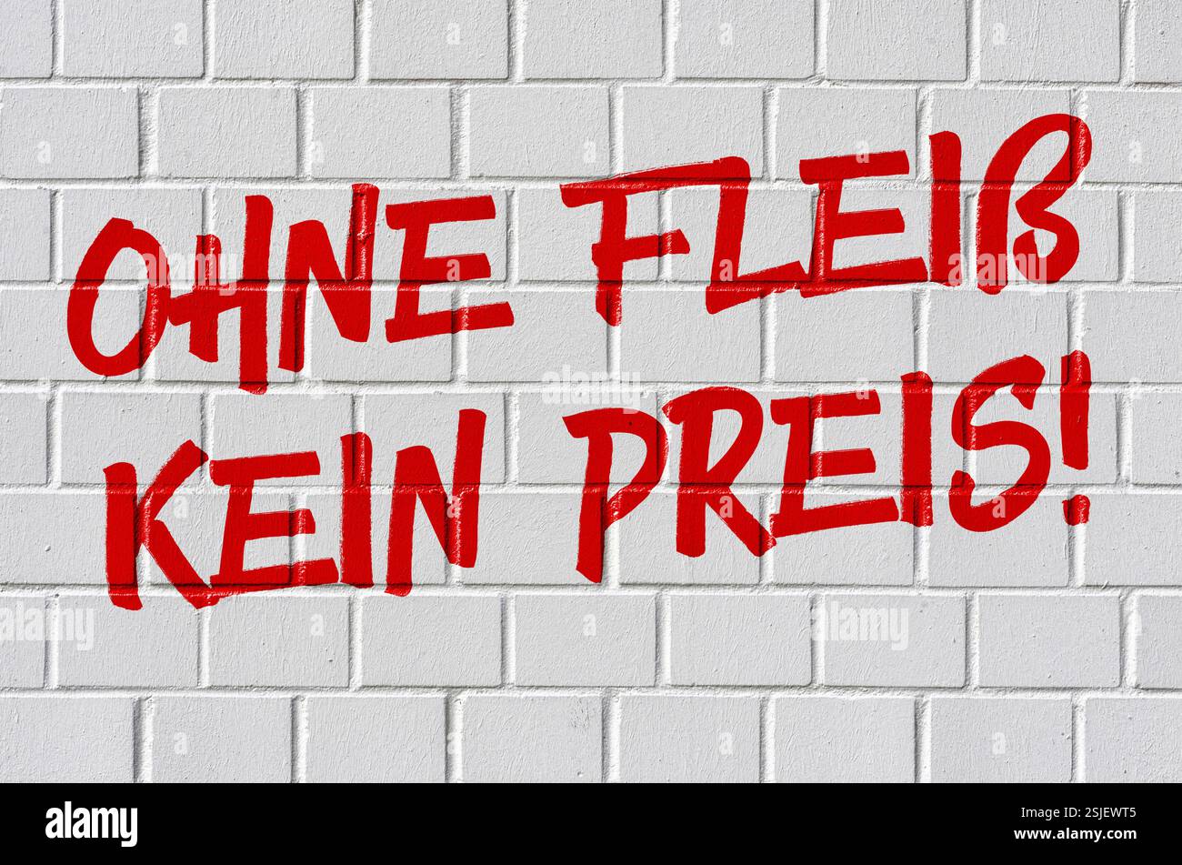 Graffiti - No pain, no gain Stock Photo