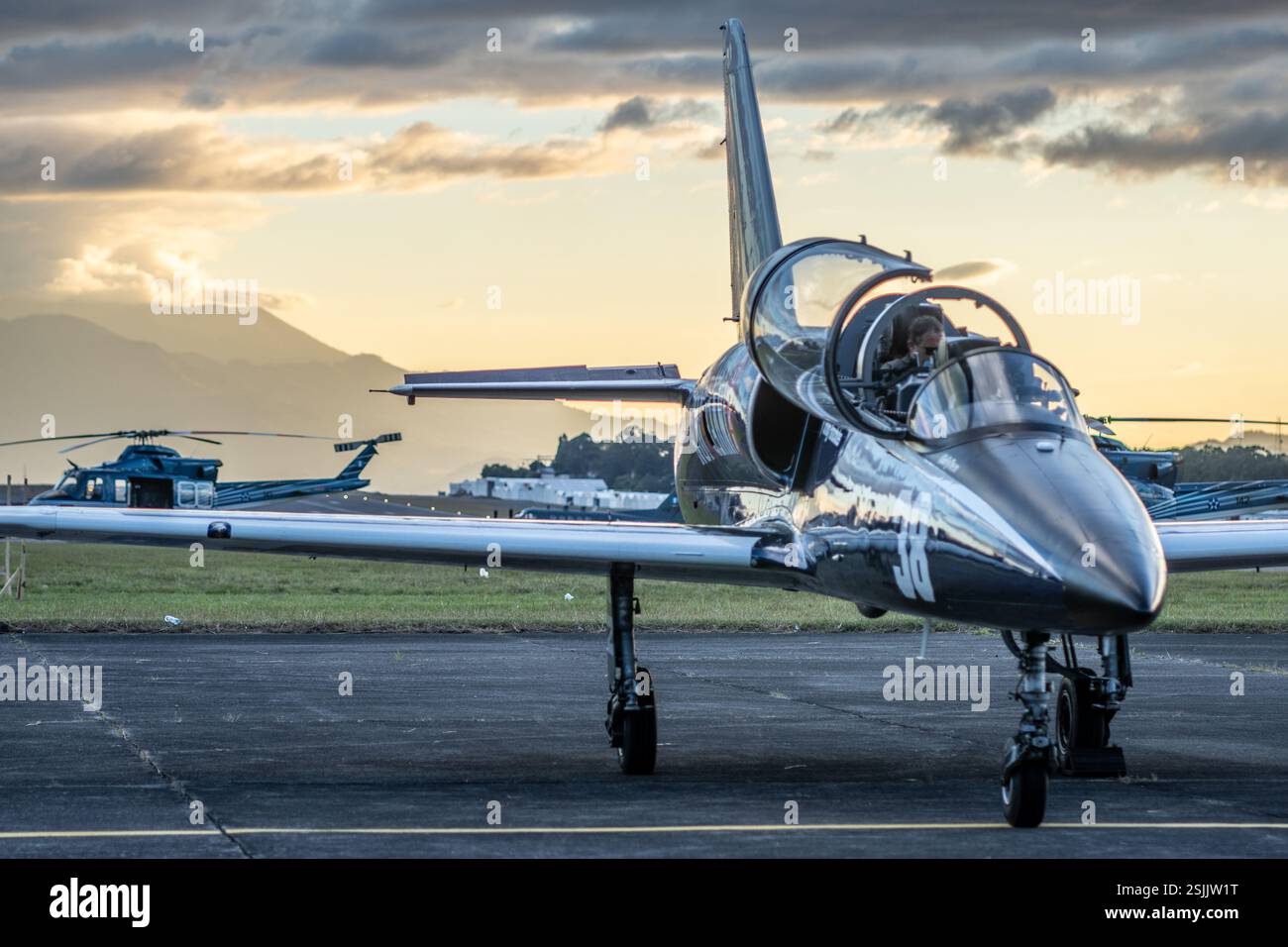 Guatemala city airport hi-res stock photography and images