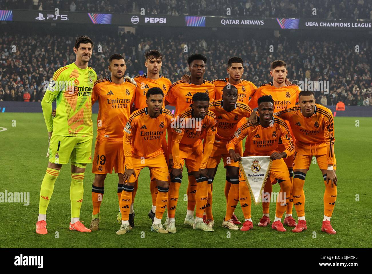 Real madrid team photo hi-res stock photography and images - Alamy