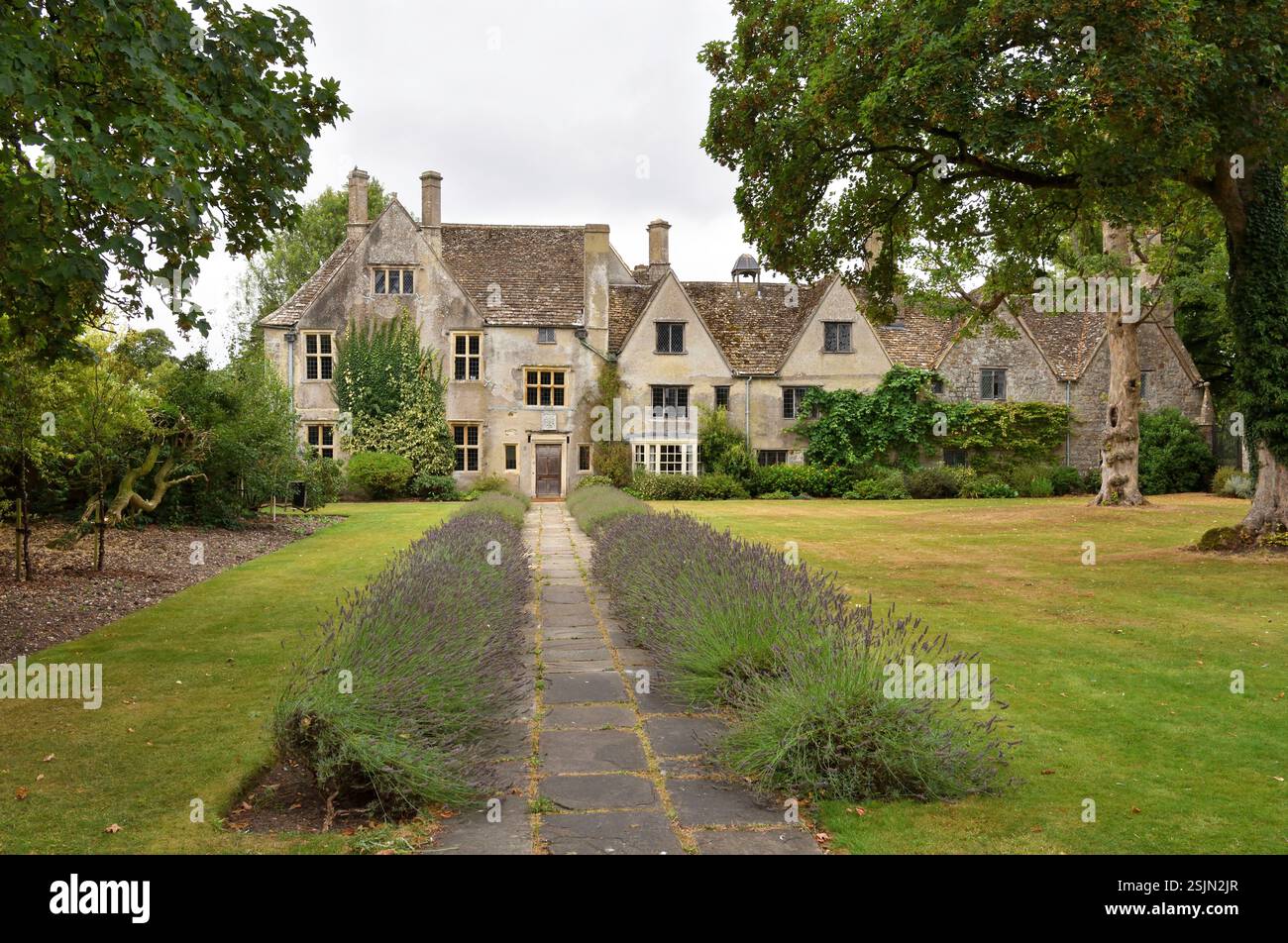 Avebury, Wiltshire. Avebury Manor House Stock Photo