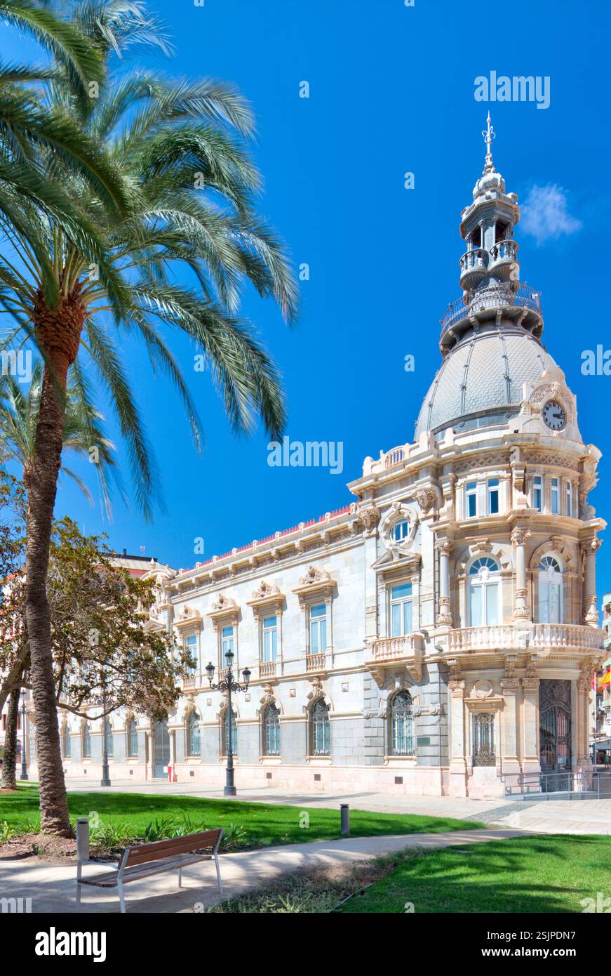 Palacio Consistorial, town hall, house facade, architecture, city tour ...