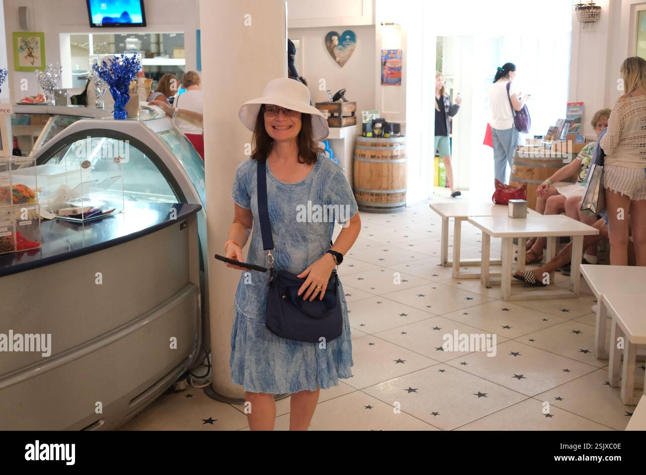 Toppers Distillary Topper's Rhum Distillery Stock Photo - Alamy