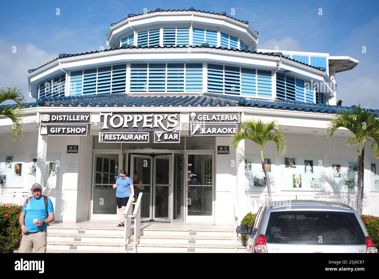 Toppers Distillary Topper's Rhum Distillery Stock Photo - Alamy