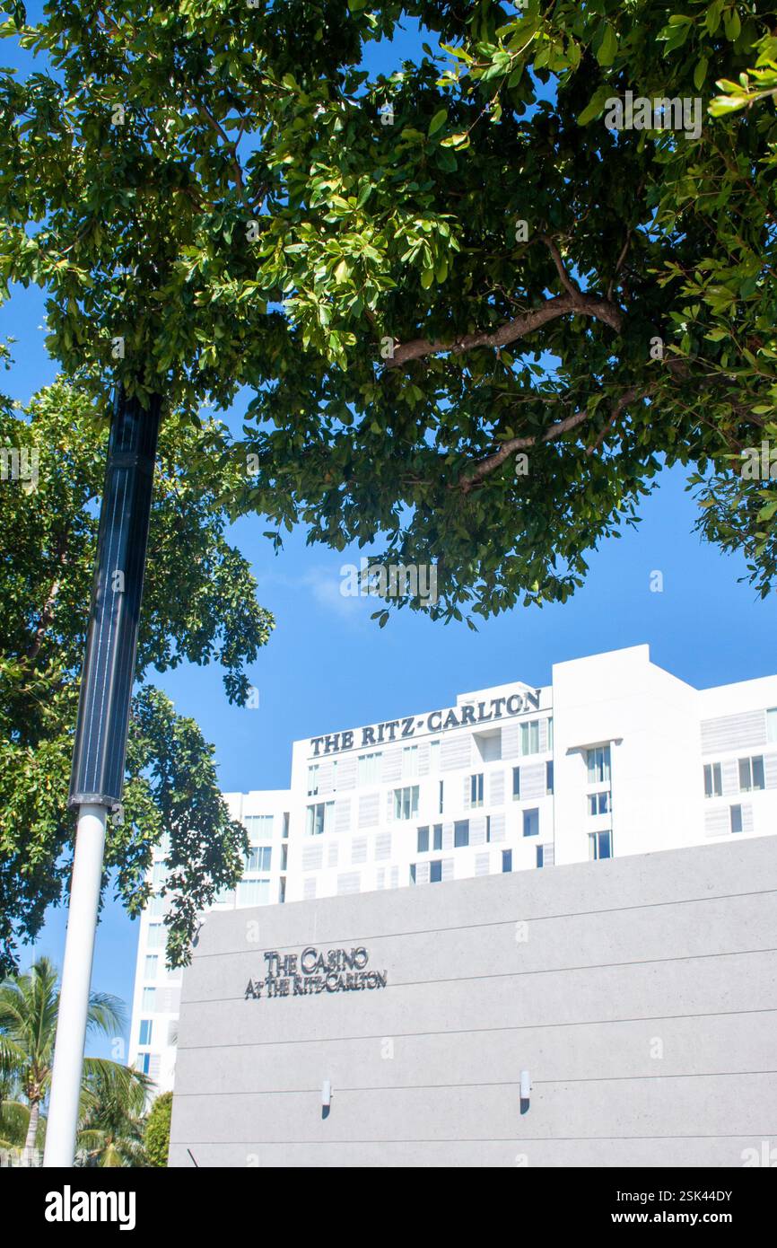 The Ritz Carlton Hotel and casino in Providenciales, Turks and Caicos ...