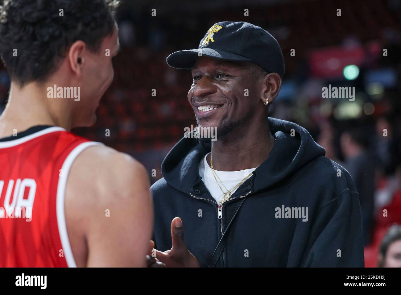 Muenchen, Deutschland. 11th Feb, 2025. Der ehemalige FC Bayern Muenchen Basketball Spieler Isaac