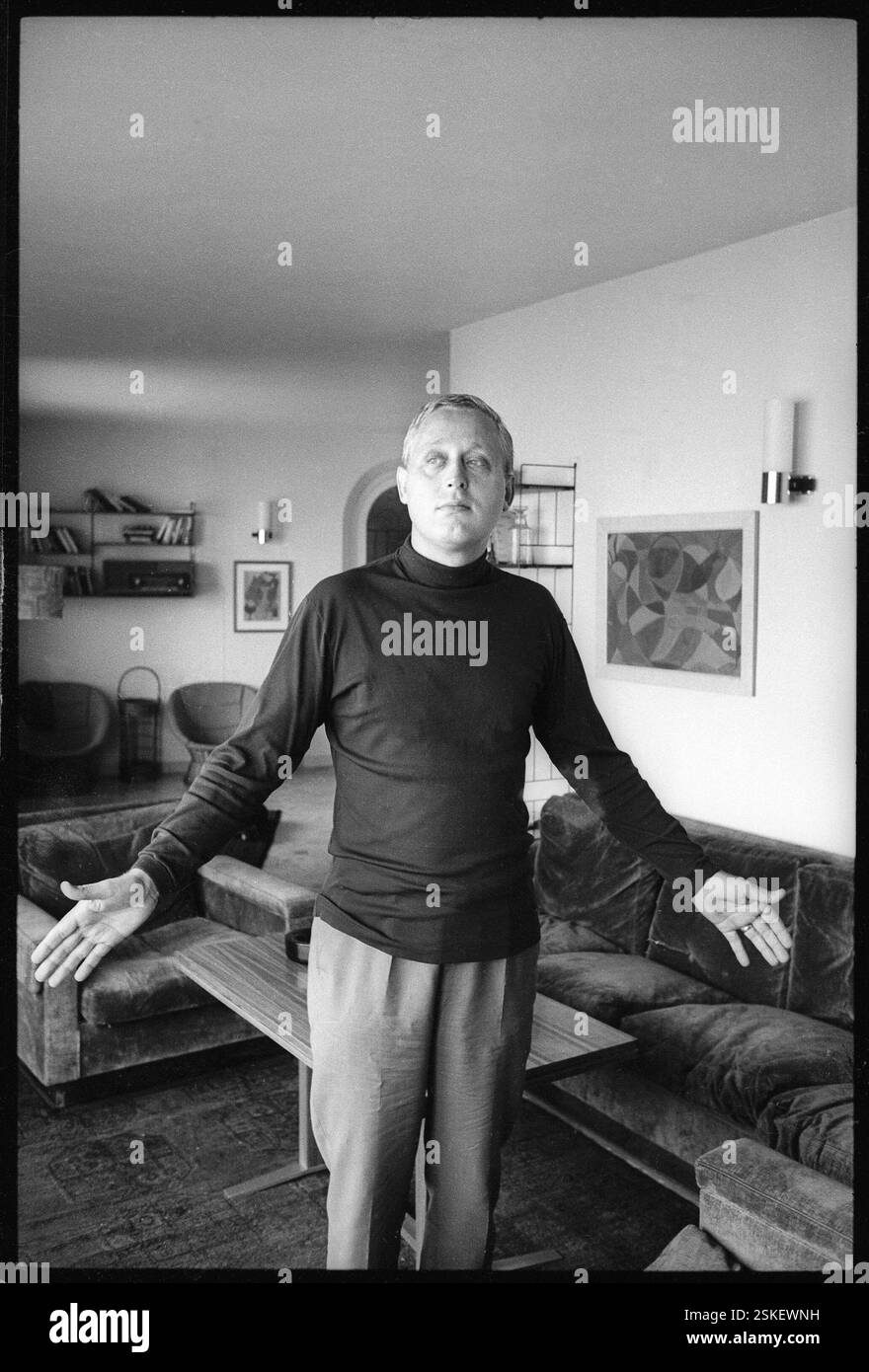 --- Henry Jaeger, deutscher Schriftsteller, Ascona 1966#Henry Jaeger, German writer, Ascona 1966- RDB BY DUKAS Stock Photo