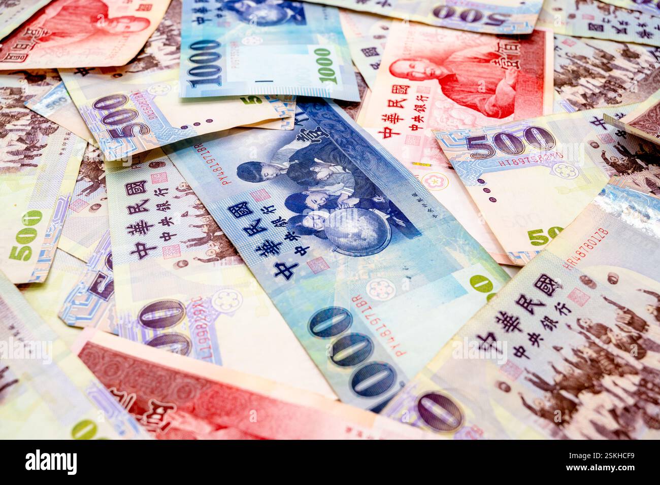 500 new taiwan dollar hi-res stock photography and images - Alamy