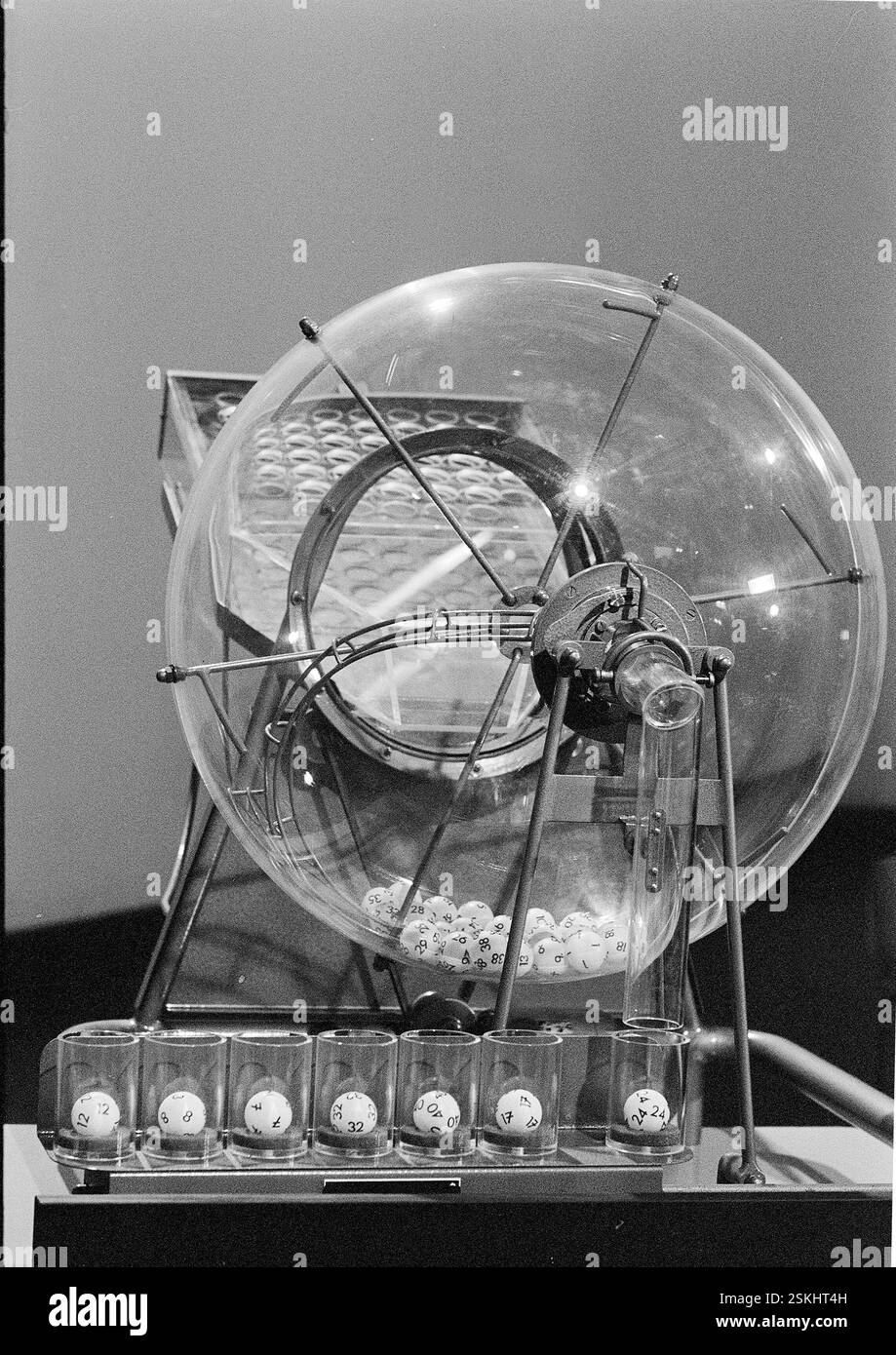 Schweizer Zahlenlotto beim Fernsehen DRS 1970Swiss Lottery at Swiss TV