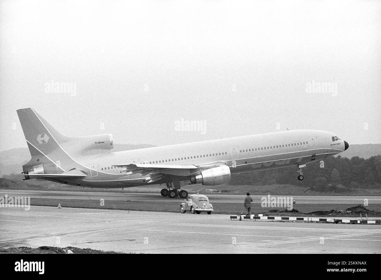 Lockheed l 1011 tristar Black and White Stock Photos & Images - Alamy