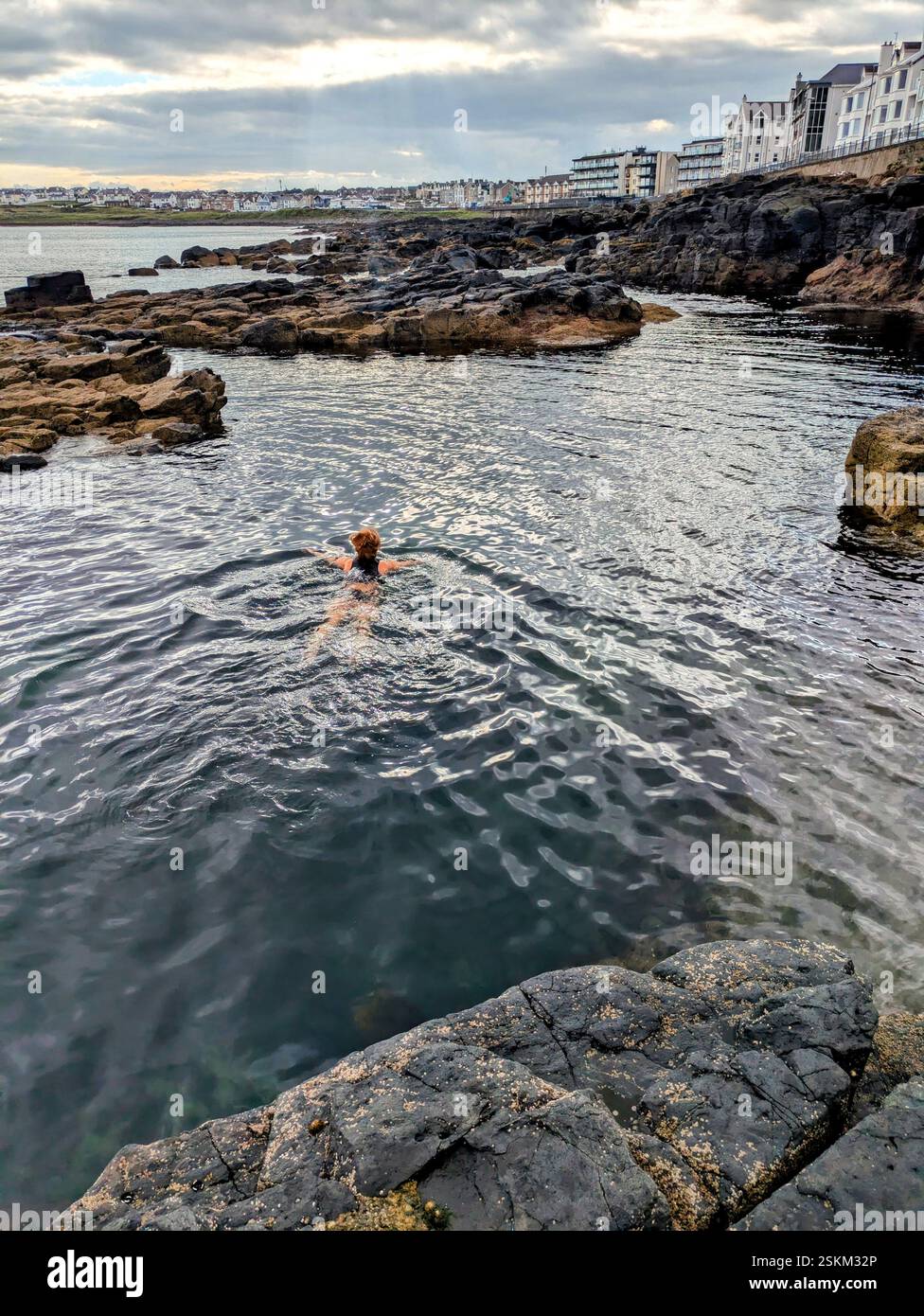 Cold water swimming woman hi-res stock photography and images - Alamy