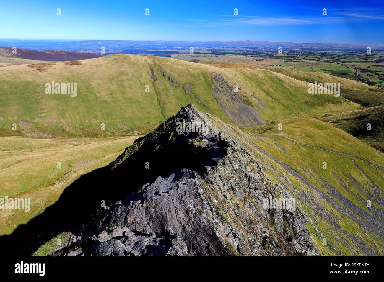 View of Sharp Edge, Blencathra fell, Lake District National Park ...