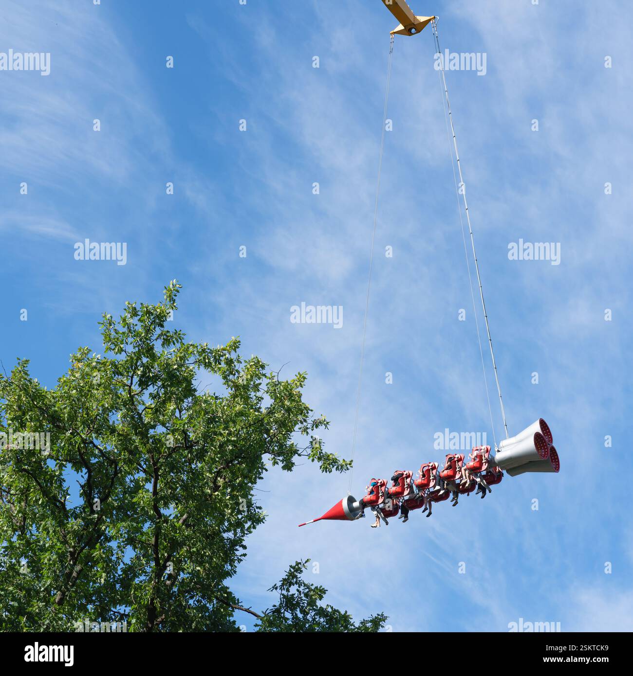 Funfair rocket hi-res stock photography and images - Alamy Funfair rocket hi-res stock photography and images - Alamy