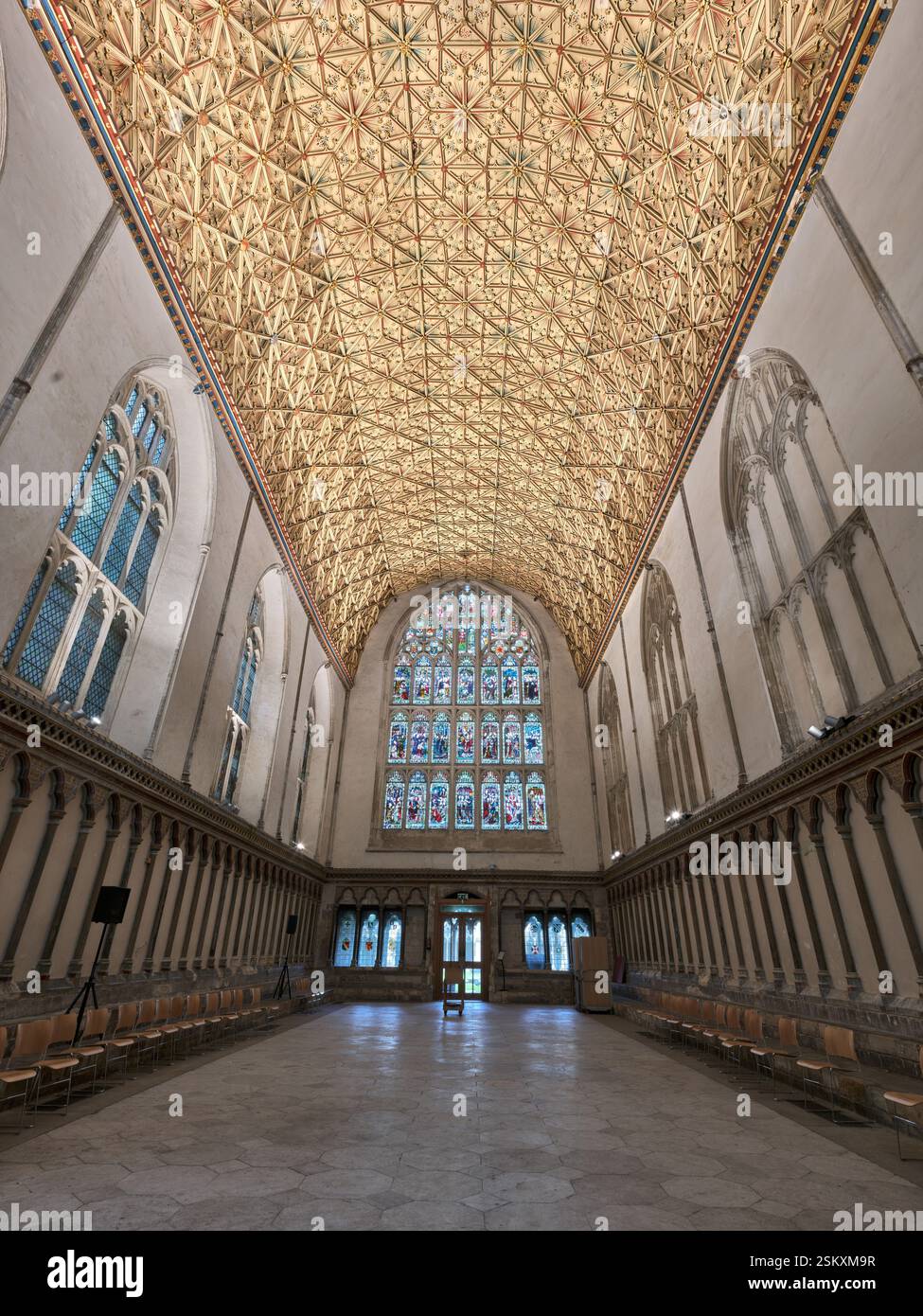 Ceiling chapter house canterbury cathedral hi-res stock photography and ...
