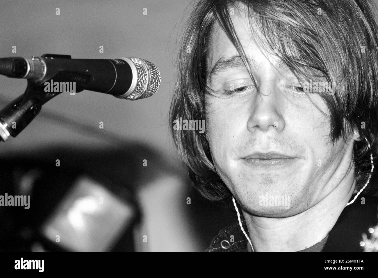 MEW, DANISH BAND, CONCERT, 2002: Jonas Bjerre from the Danish rock band ...