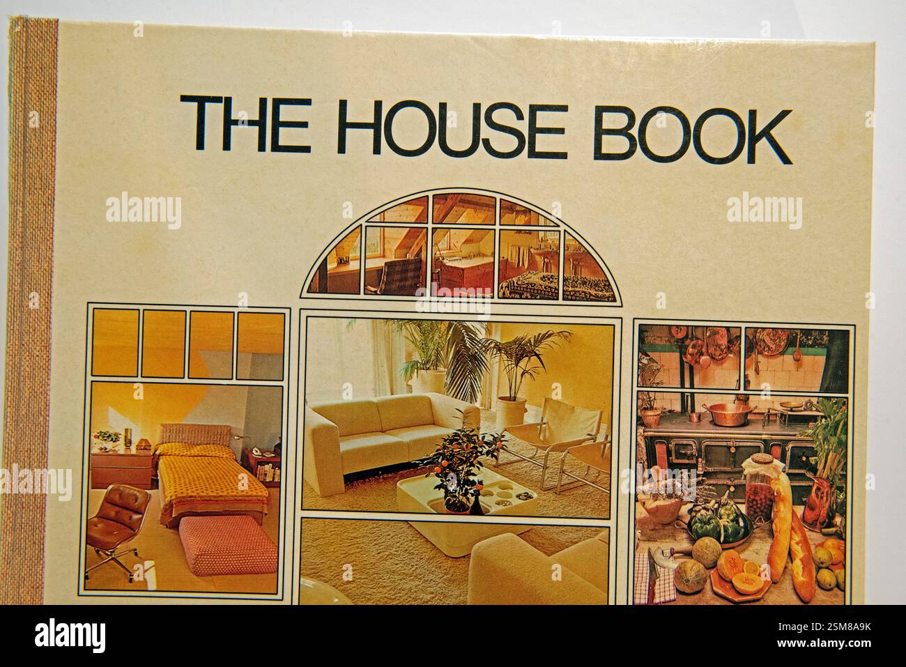 Edition house hi-res stock photography and images - Alamy
