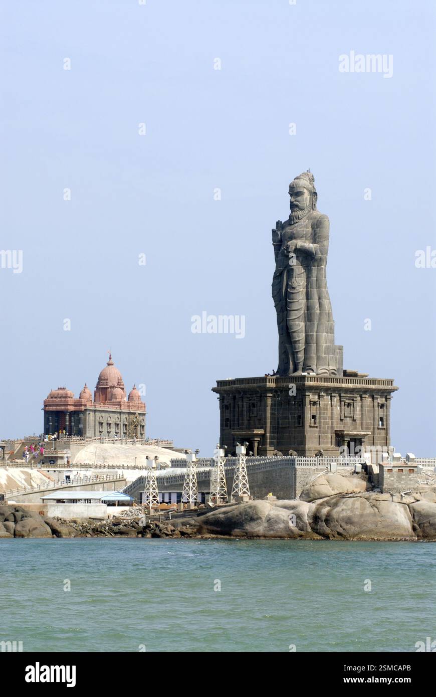 Swami Vivekananda Rock Memorial and Thiruvalluvar statue immortal poet ...