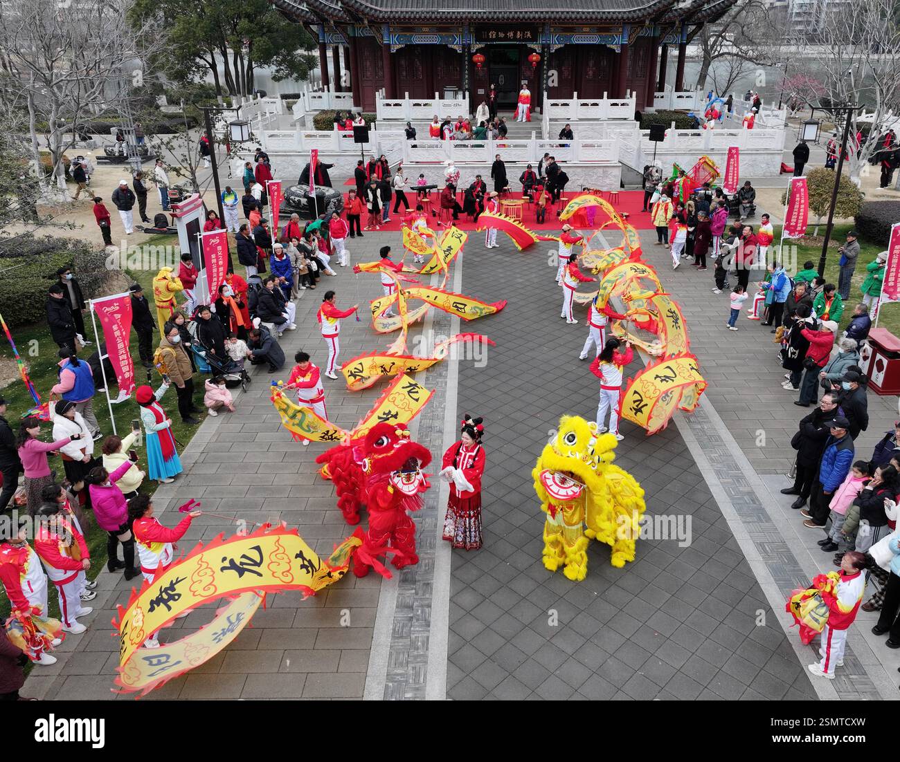 Folk artists perform to celebrate the Lantern Festival in Wuhan City