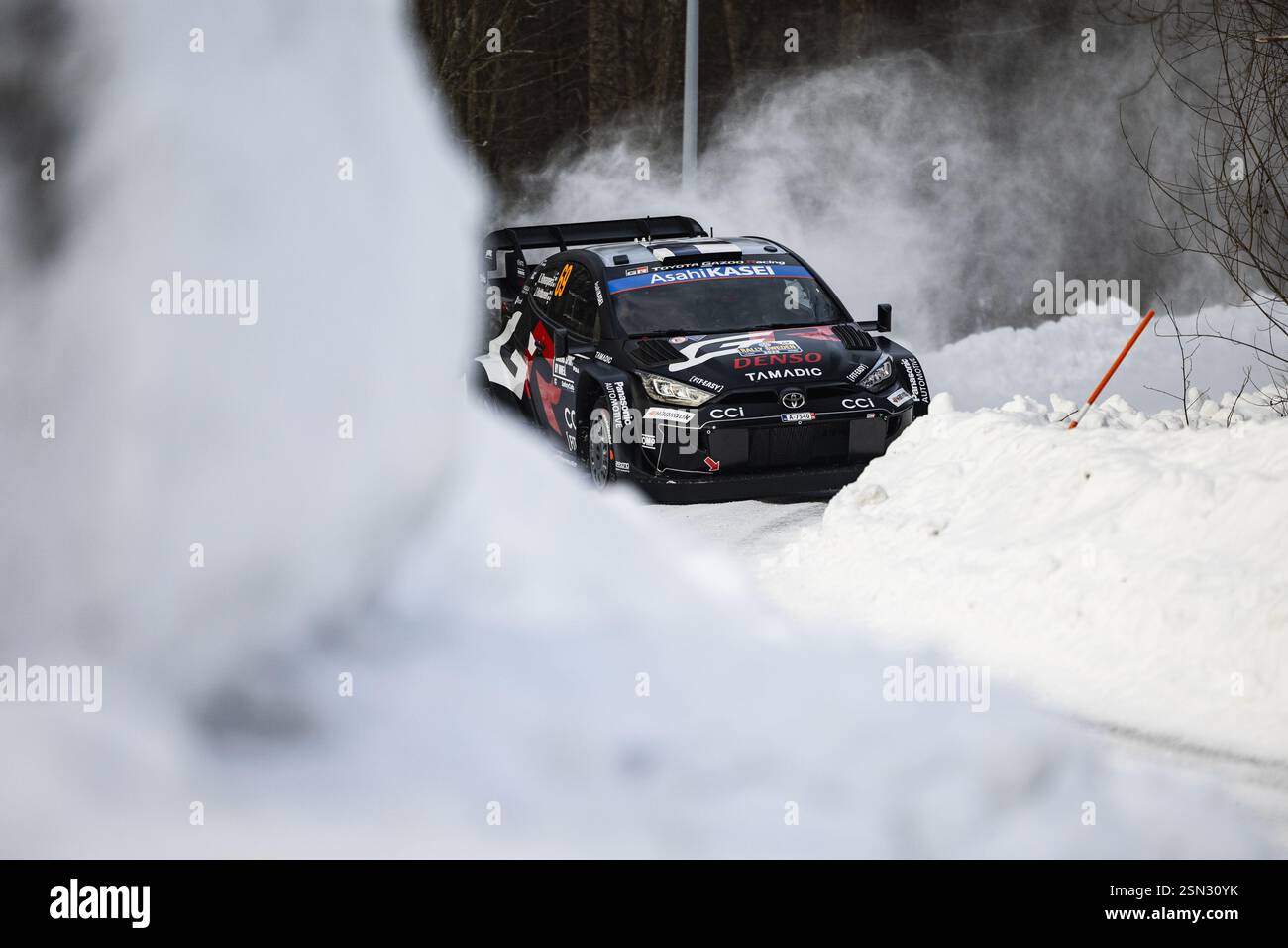 69 Kalle ROVANPERÃ?, Jonne HALTTUNEN, Toyota GR Yaris Rally1, action