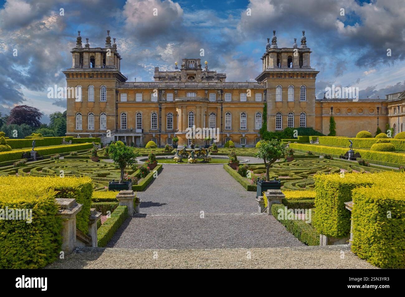 Photo of Blemheim Palace formal Italian Garden with formal topiary hedges, statues & fountain, Blenheim Palace, Oxfordshire England UK Stock Photo