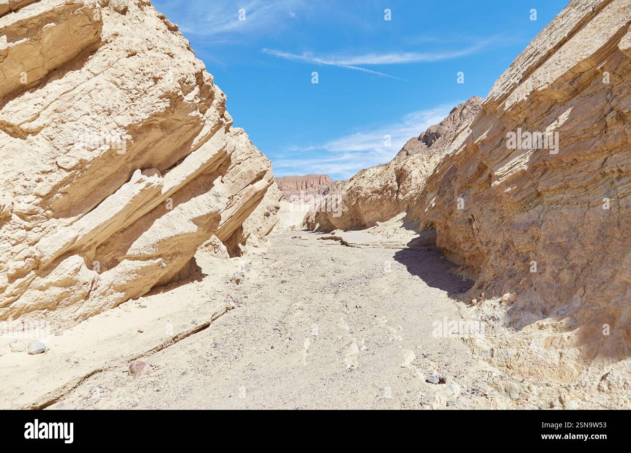 California's Death Valley National Park is the hottest and driest place ...