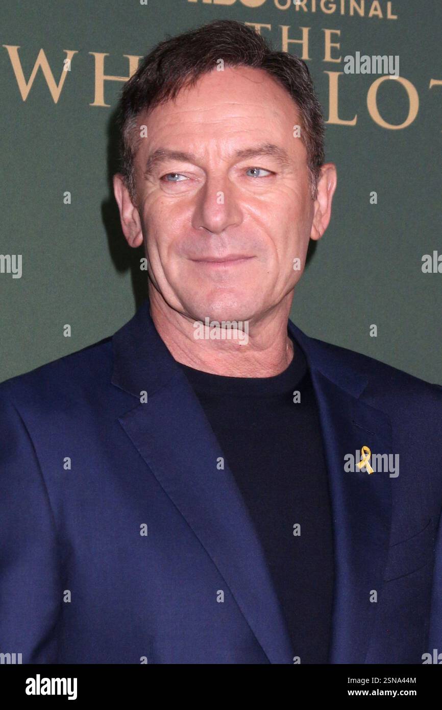 Jason Issacs Robe Ca. 10th Feb, 2025. Jason Isaacs at arrivals for THE WHITE LOTUS Third ...