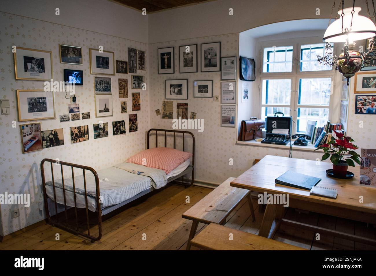 Thal, Austria. 2nd Feb, 2025. The bed and Arnold Schwarzenegger room of ...
