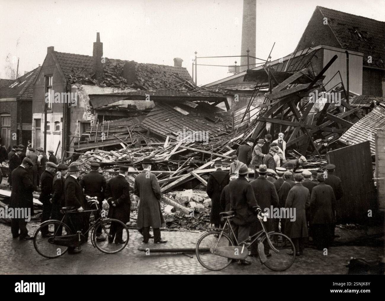 Rotterdam, Netherland, 1916. A view of the devastated factory, at the ...