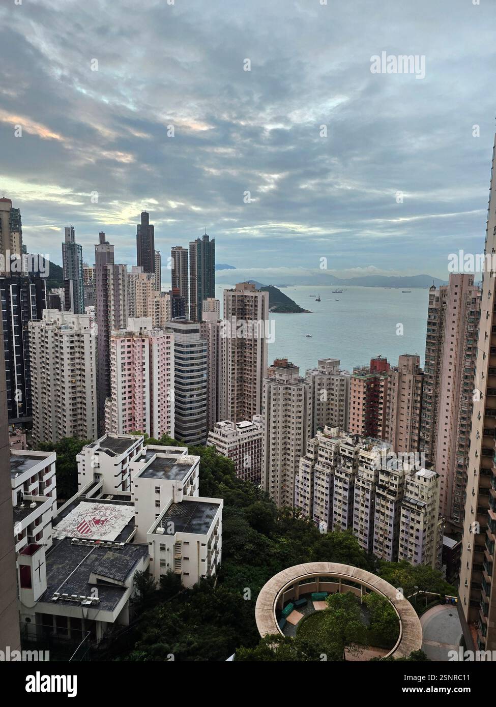 Kennedy town hong kong hi-res stock photography and images - Alamy