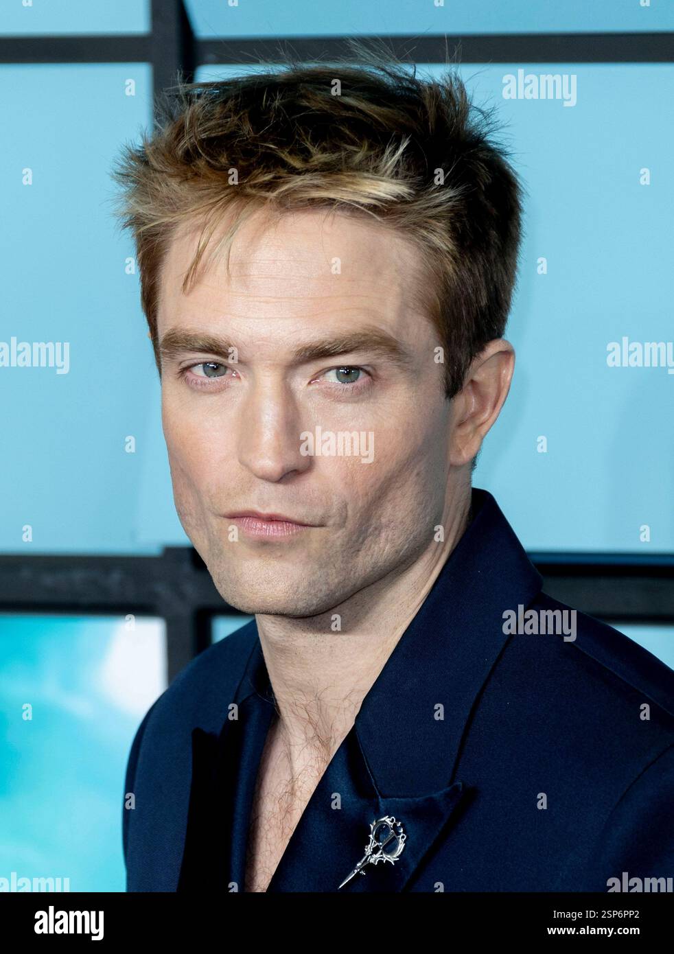 13 Feb 2025 London England UK Robert Pattinson Attending Mickey 17 13 Feb 2025 London England Uk Robert Pattinson Attending Mickey 17 World Premiere Cineworld Leicester Square 2SP6PP2