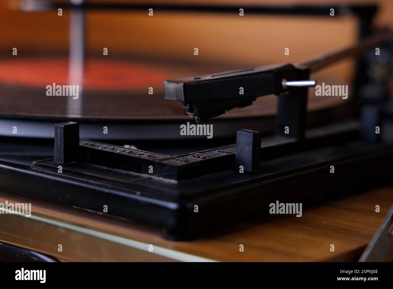 Turn table record player. Vintage music stereo system Stock Photo - Alamy