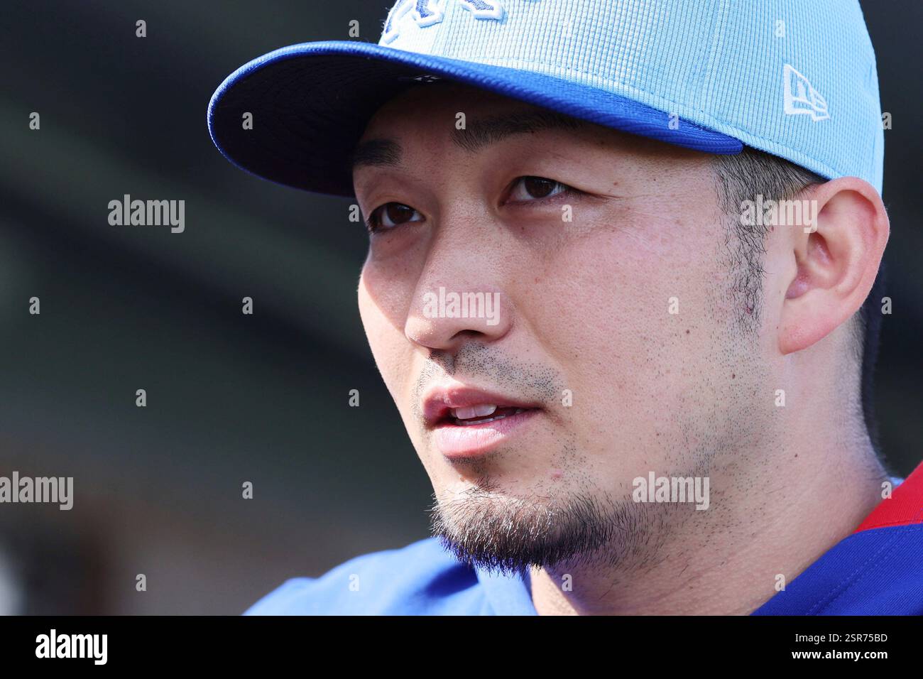 【Correction】 Seiya Suzuki of the Chicago Cubs practices during the