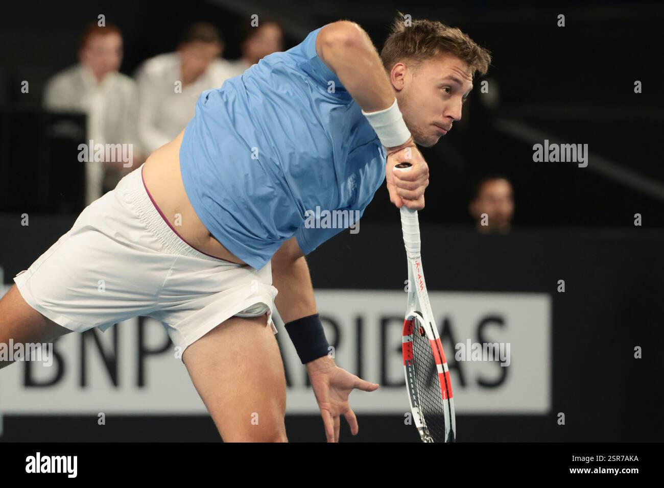 Queen's Club: Surface, Weather, and Crowd Factors
