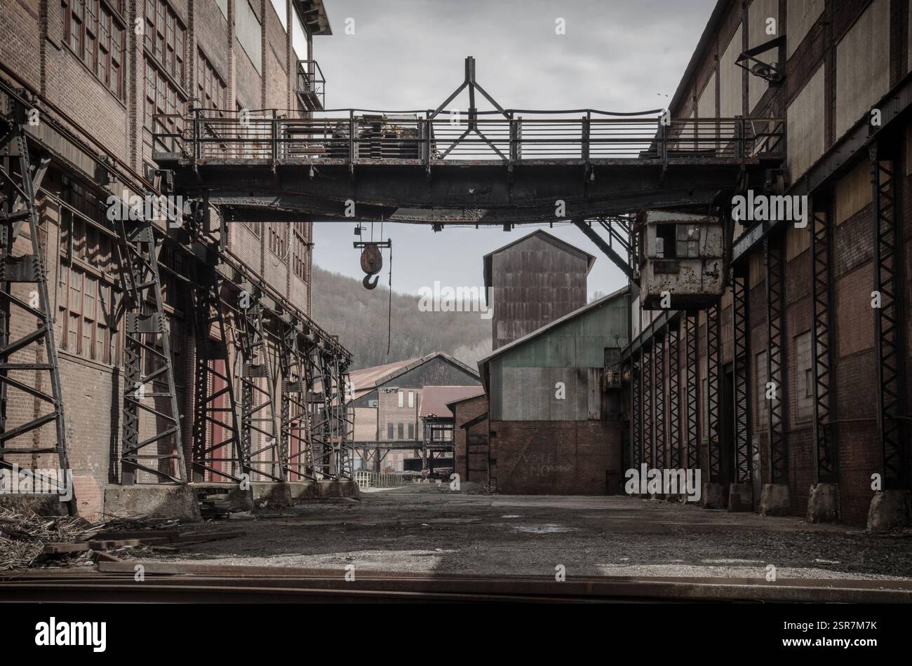 Johnstown pennsylvania steel mill hi-res stock photography and images -  Alamy, image size:1300x950