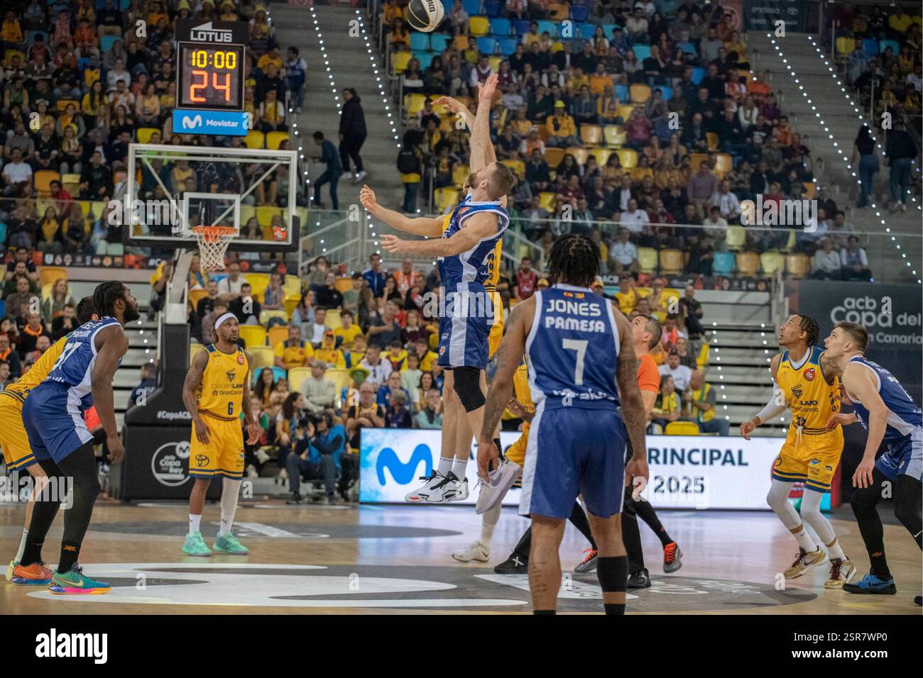 140225 COPA DEL REY BALONCESTO. GRAN CANARIA-VALENCIA. Foto: Sabrina ...