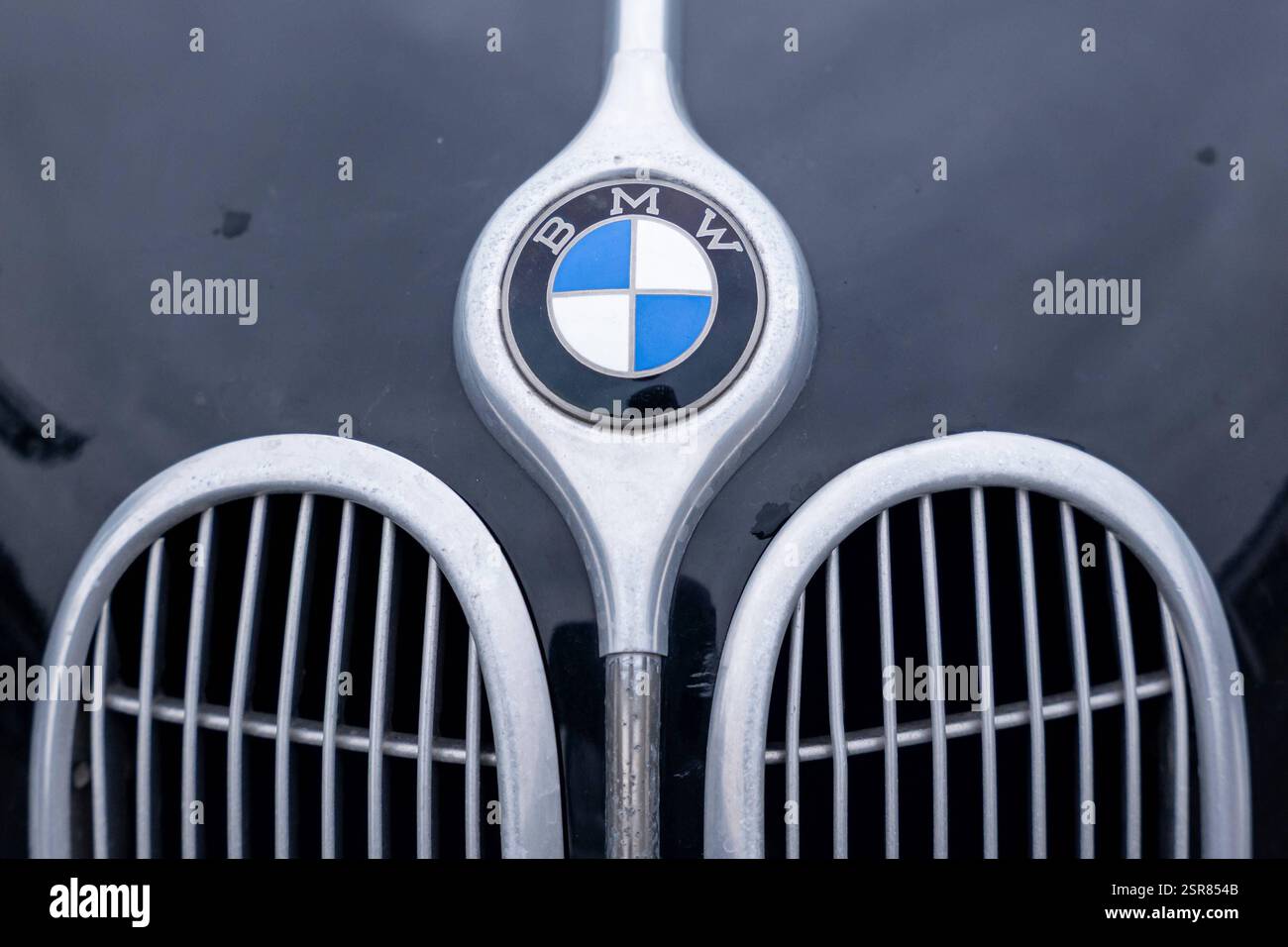 Bmw Khlergrill Memenull