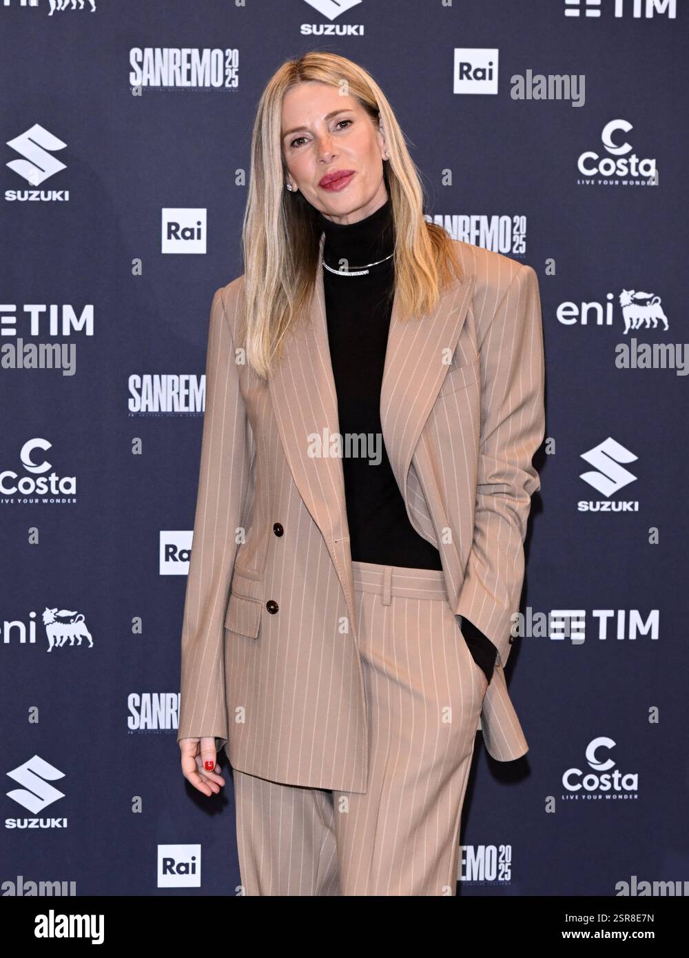 「MAGGIO max」1997 ALESSIA MARCUZZI ITALIA Alessia Marcuzzi - Wikipedia