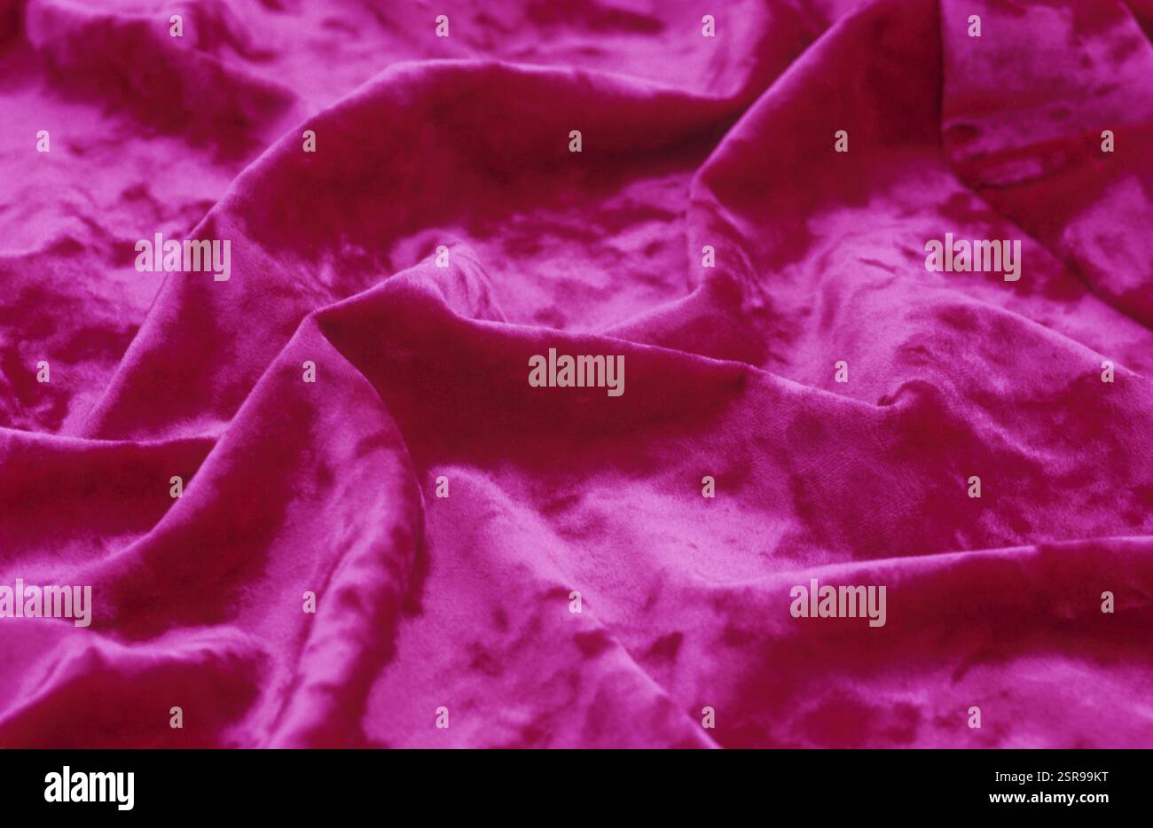 Velvet fabrics hi-res stock photography and images - Alamy