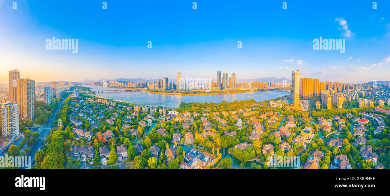 Villas on both sides of the Minjiang River in Fuzhou, Fujian Province ...